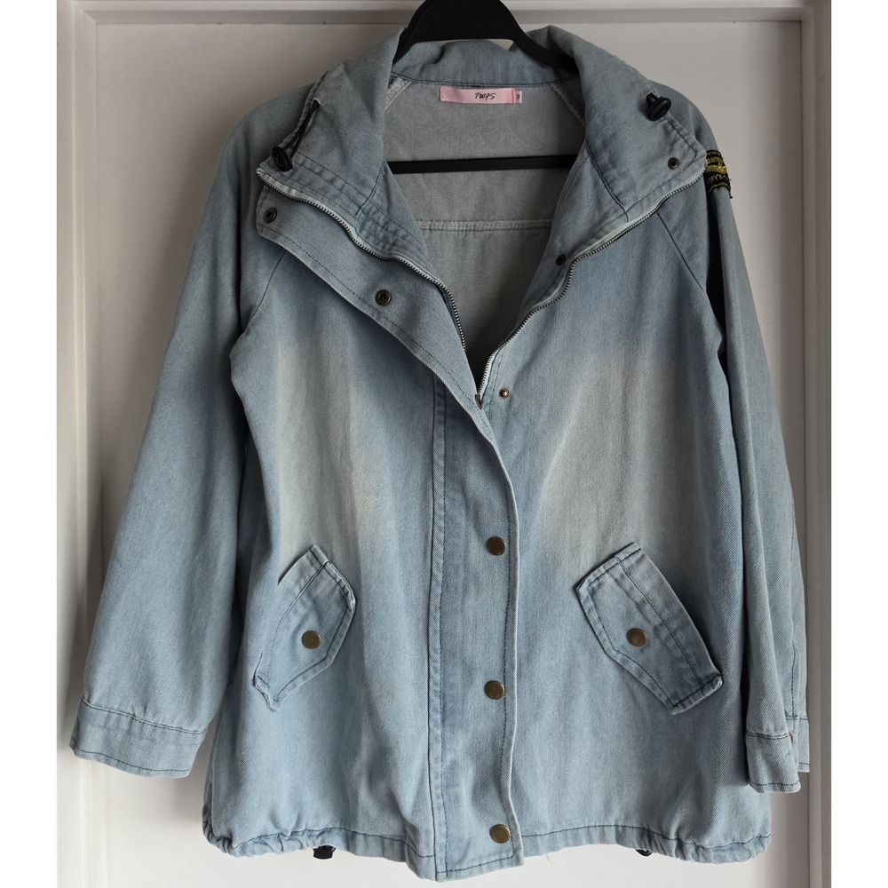 TWFS Women Denim Jacket M Light Blue Long Sleeve Casual Jean Coat Blazer